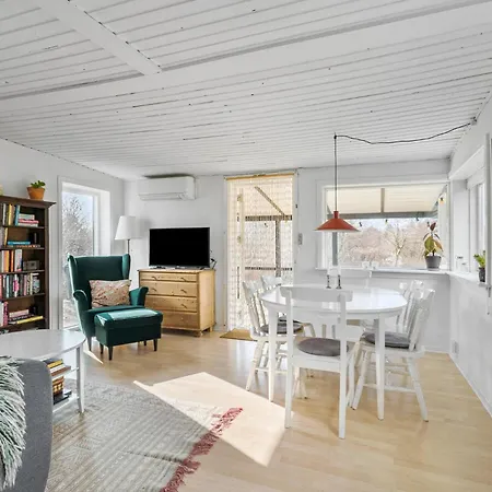 3 Bedroom Nice In